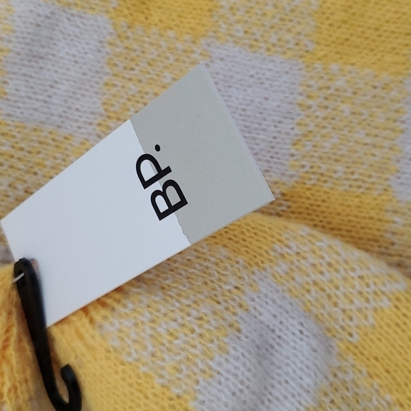 BP Yellow/White Checkered Pocket Scarf and Hat Set NWT - Picture 4 of 7